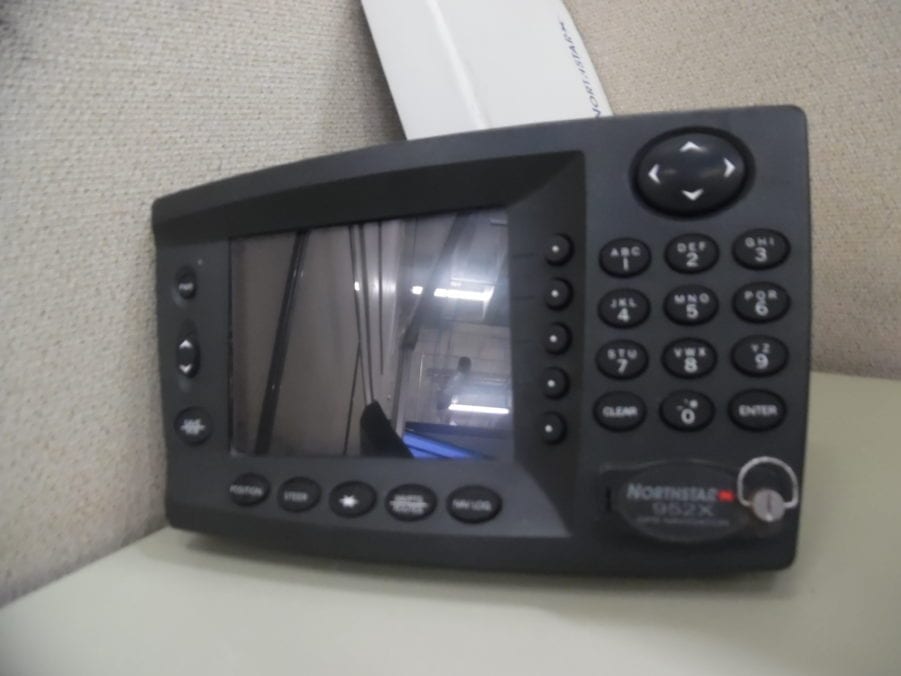 Northstar 952X WAAS Chartplotter / GPS Navigator Color Display w/ Cover -TESTED - Image 3