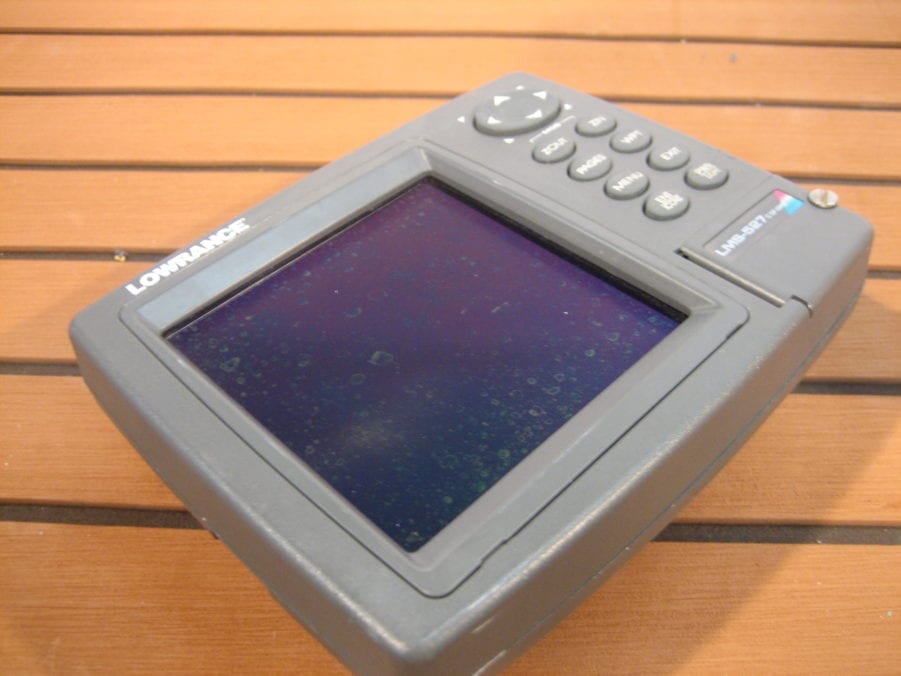 Lowrance LMS-527c DF Fishfinder Chartplotter - Does Not Power On - PARTS REPAIR - Image 5