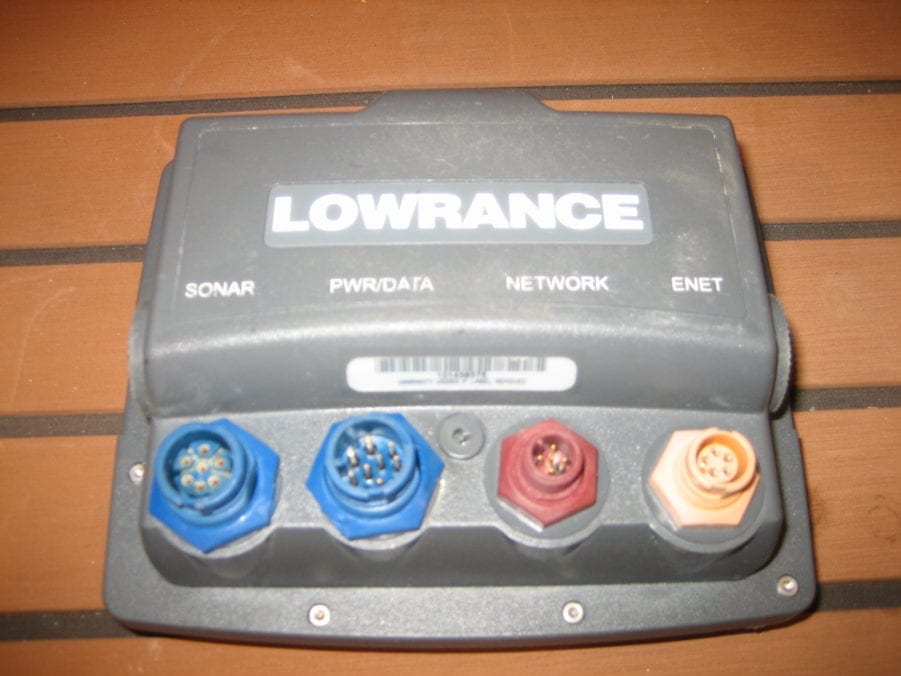 Lowrance LMS-527c DF Fishfinder Chartplotter - Does Not Power On - PARTS REPAIR - Image 4