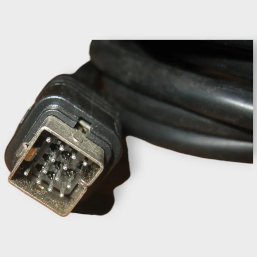 Clarion CeNET Cable - 8 Feet - CCA520 - Male-Male 13 Pin Square - Image 3