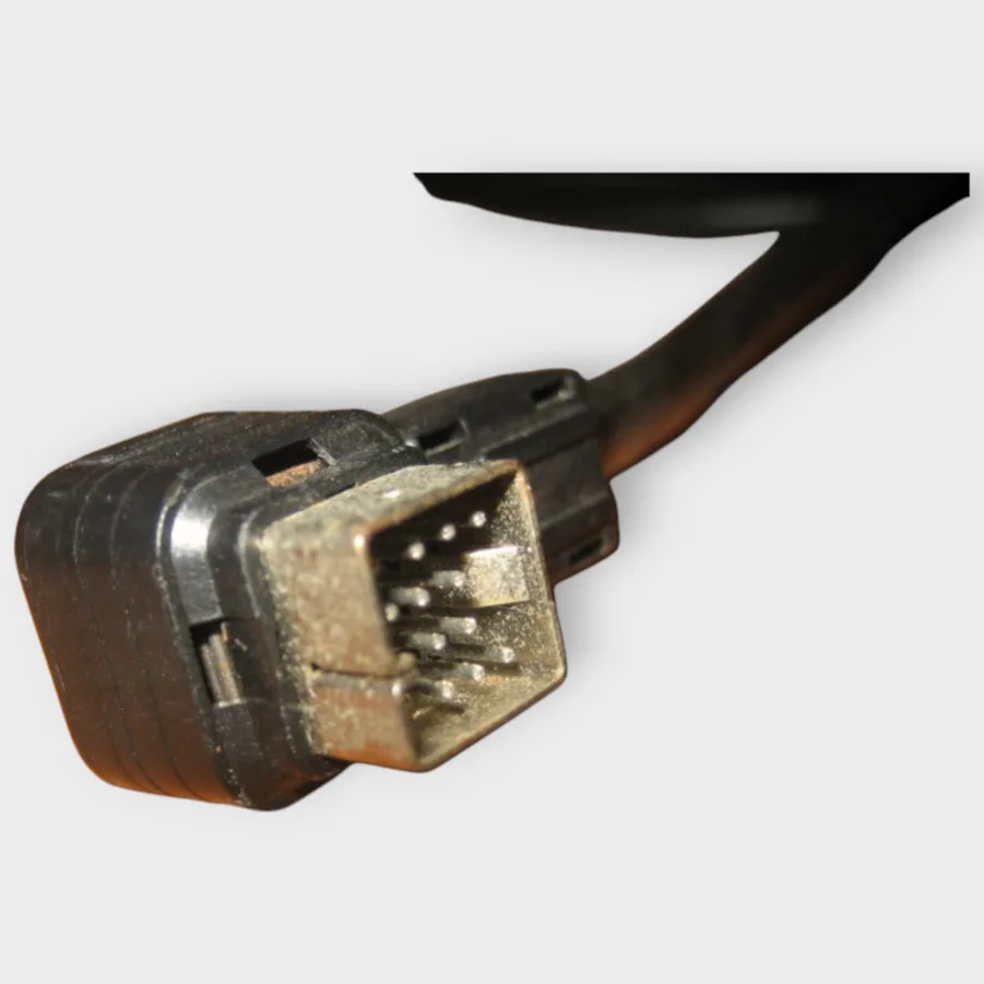 Clarion CeNET Cable - 8 Feet - CCA520 - Male-Male 13 Pin Square - Image 4