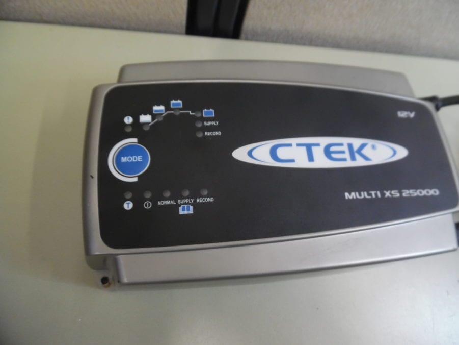 CTEK Multi XS 2500 12 Volt Automatic Battery Charger / Conditioner - TESTED - Image 3