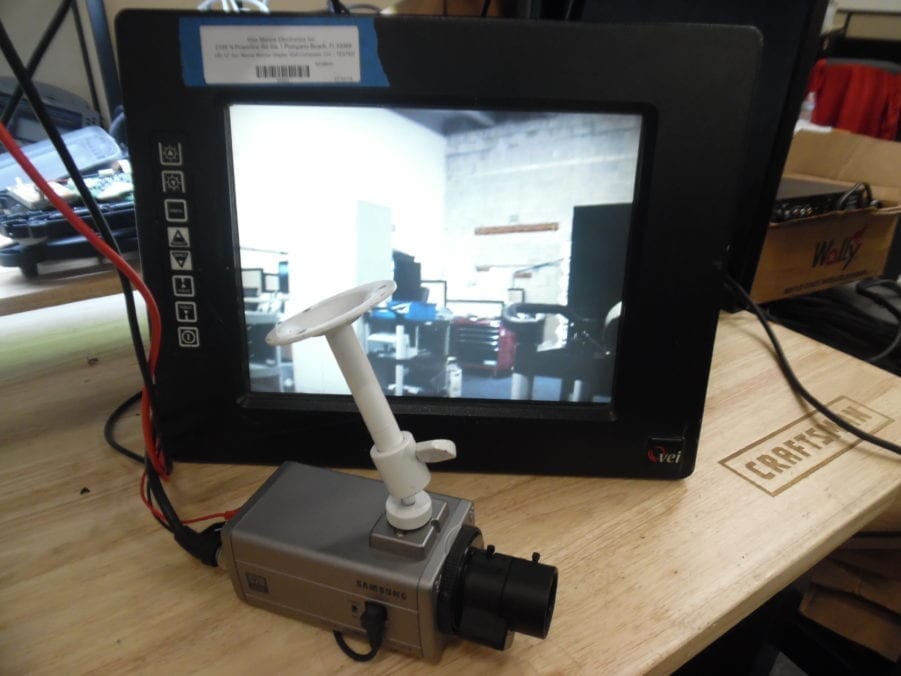 SAMSUNG SCC-131B DIGITAL COLOR SECURITY CAMERA w/ Mount -TESTED! - Image 4