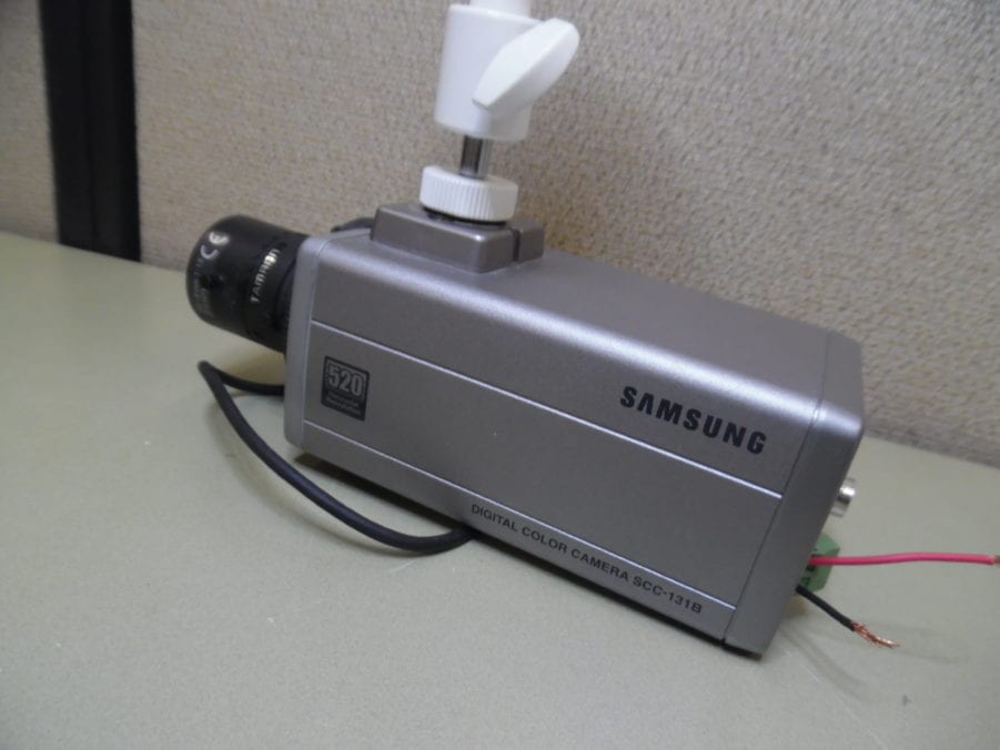 SAMSUNG SCC-131B DIGITAL COLOR SECURITY CAMERA w/ Mount -TESTED! - Image 8