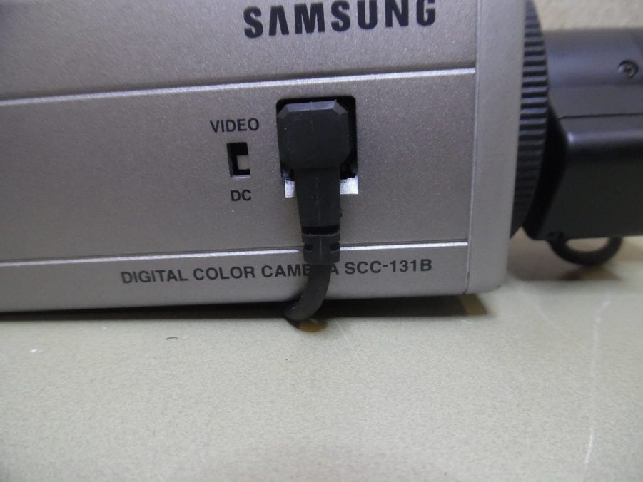 SAMSUNG SCC-131B DIGITAL COLOR SECURITY CAMERA w/ Mount -TESTED! - Image 11