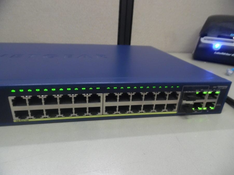 Netgear FS728TP 24port 10/100 PoE SWITCH Free Shipping Max Marine