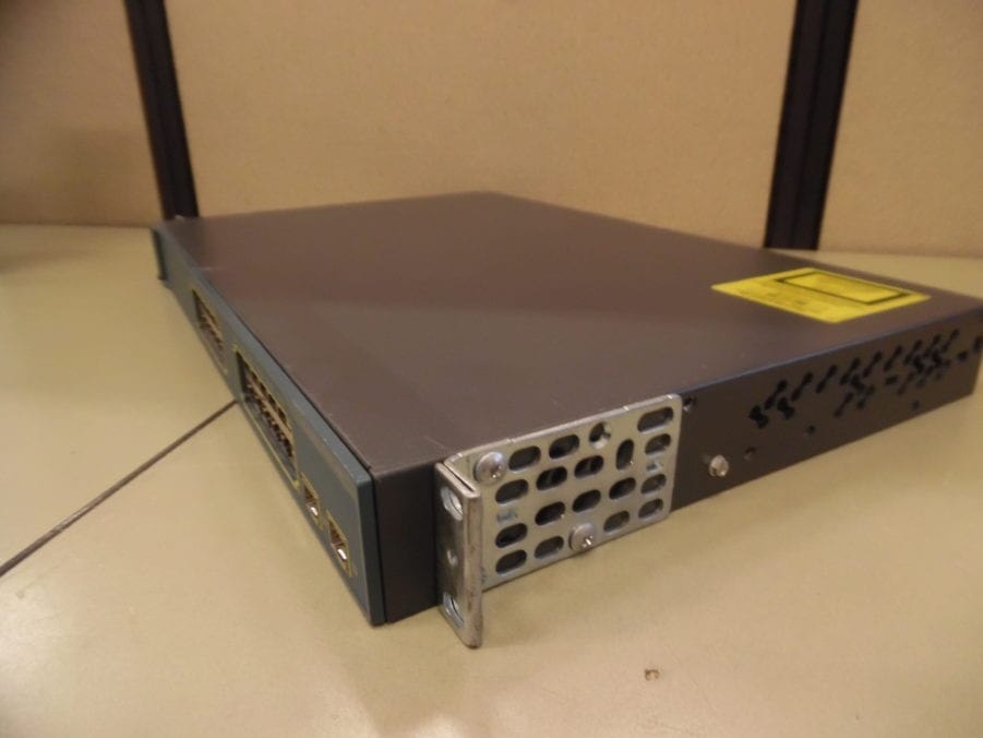 Cisco Catalyst 3560G Series 24-Port Ethernet Switch + Power Cable + Mounts - Image 2