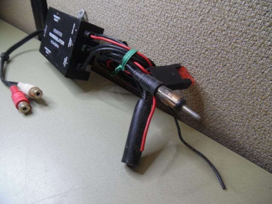 Kenwood KCA-20FM Car FM Modulator Transmitter 12V - TESTED! - Image 5