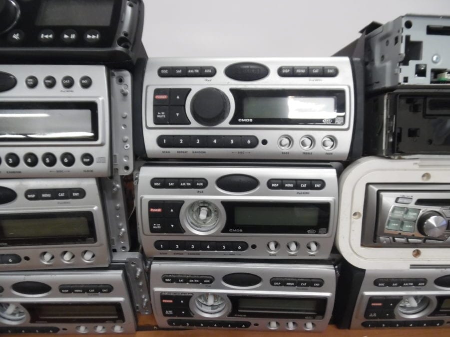 Clarion Fusion Sony Pioneer Marine Car Stereo Head Units - LOT OF 21 - Image 5