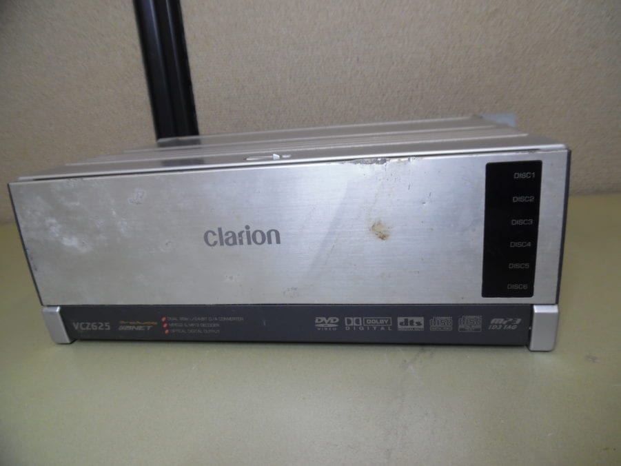 Clarion VCZ625 CeNET 6 DISC CD CHANGER / DVD VIDEO PLAYER