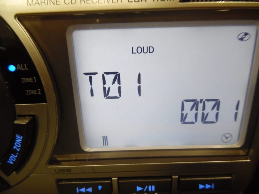 Alpine CDA-118M Marine Stereo Radio Head Unit - TESTED - Image 6