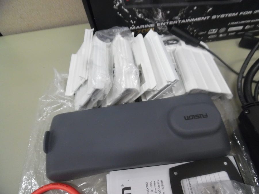 Fusion MS-IP700i Marine Stereo Sirius Ready NMEA USB - Image 4