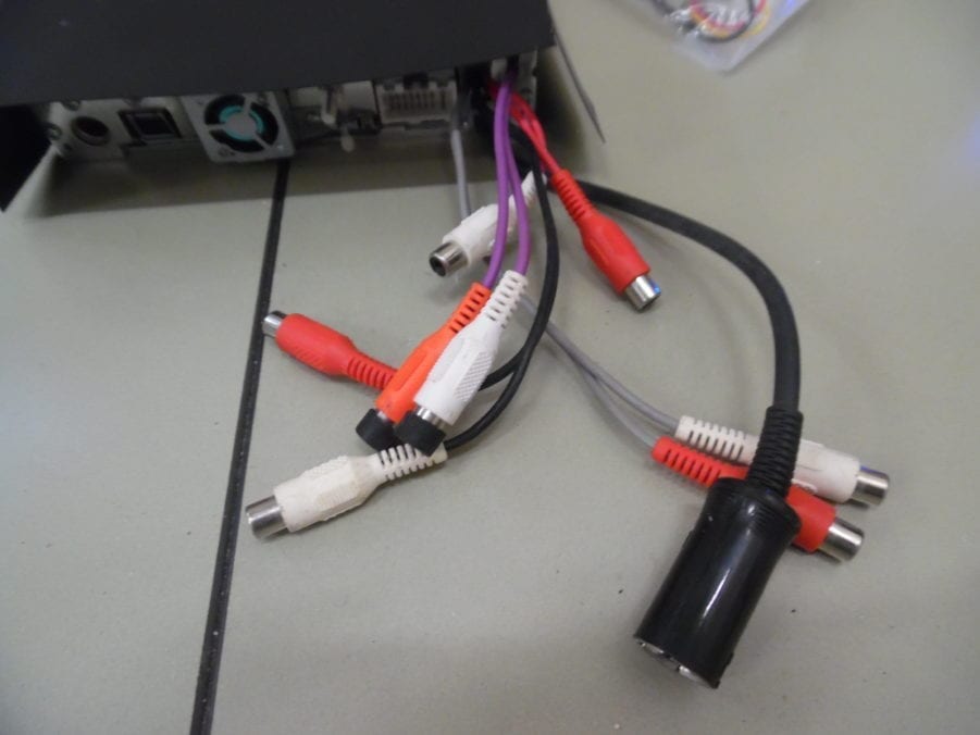 Clarion CMD4A Marine Stereo Head Unit w/ Wire Harness - Tested - Image 4