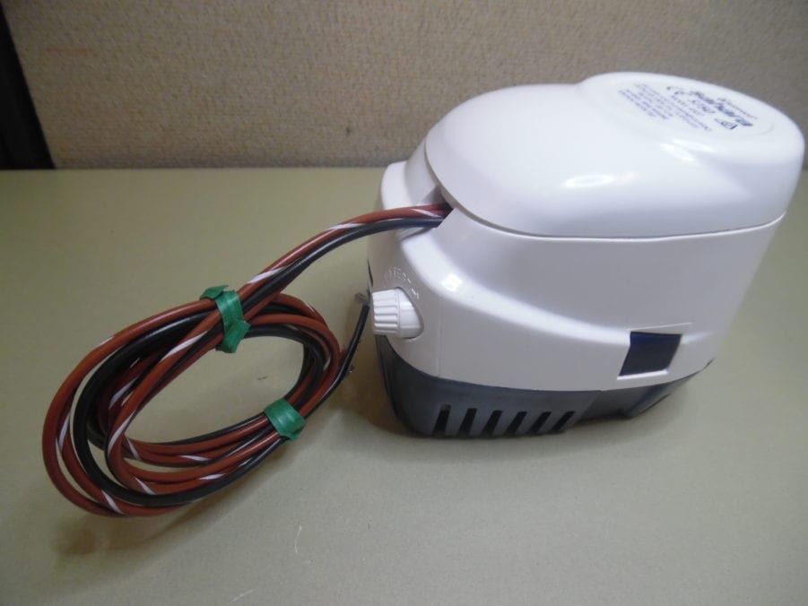 Attwood Sahara S750 Automatic Bilge Pump 750 GPH 7117-W55 - Image 2