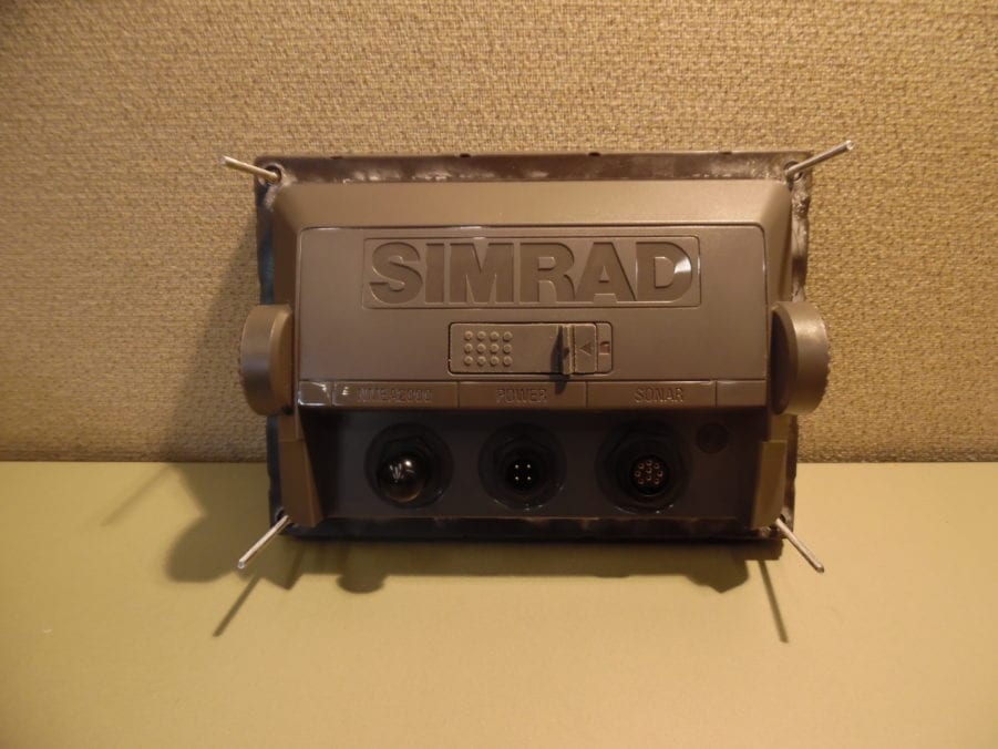 Simrad GO7 XSE 7" Touch Screen Display W/ TotalScan M/H Transducer + Pwr Cable - Image 10