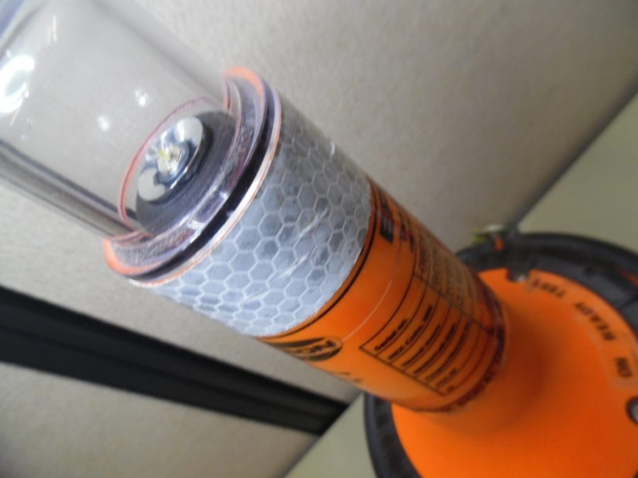 Jotron Tron 40S MKII Marine LED EPIRB 406 MHz Cospas / Sarsat - Image 9
