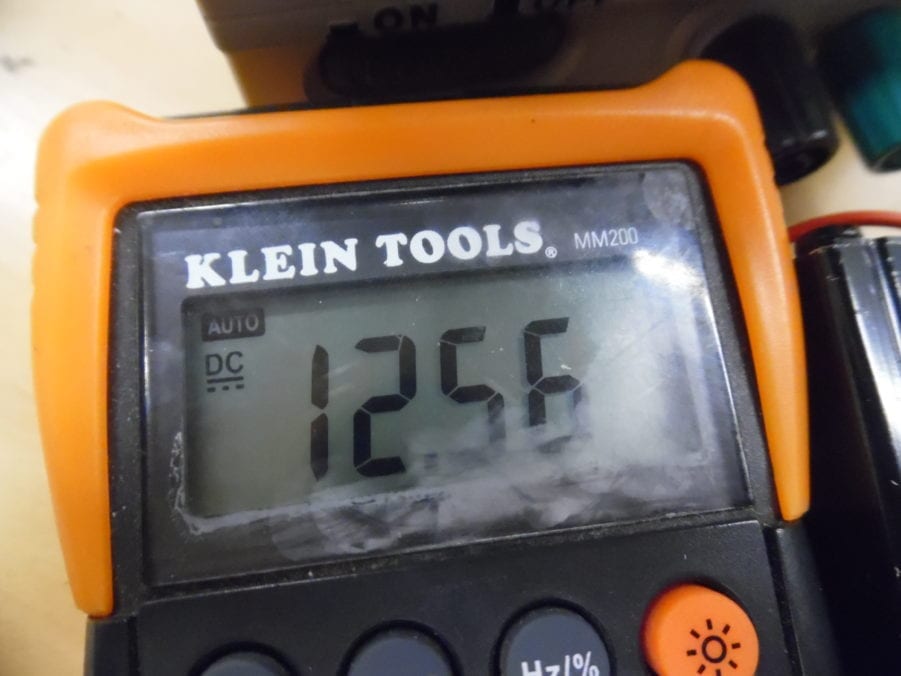 Intelligent 20V-30V Input to 12V-13.8V Output DC to DC DC-DC Converter - TESTED - Image 6