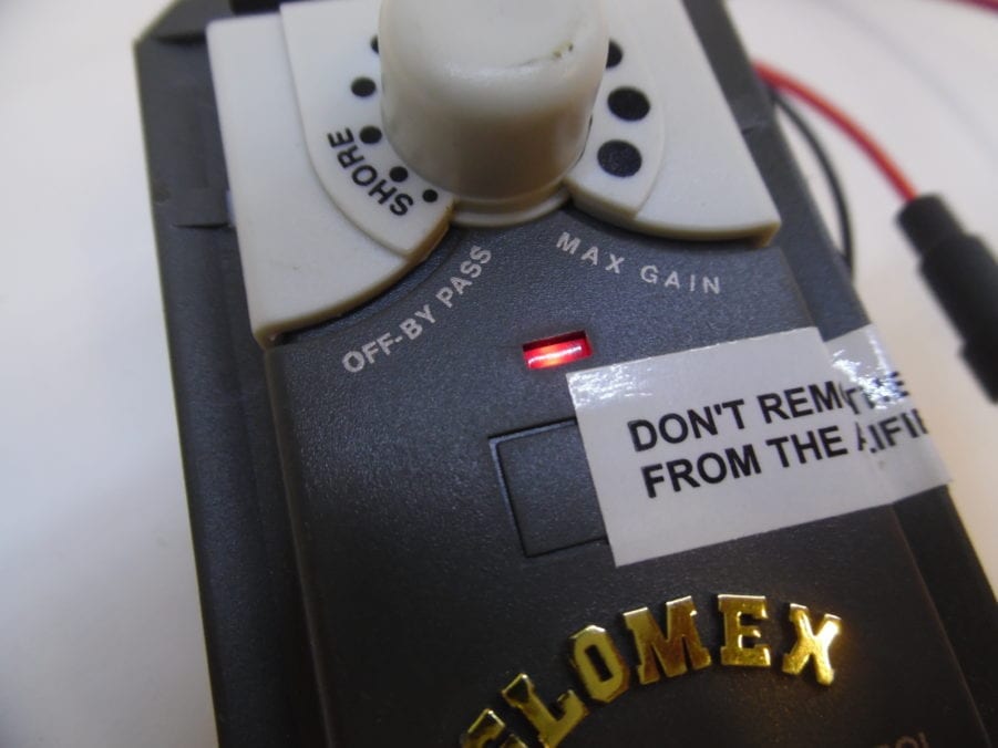 Glomex 50023/98 Marine 12V / 24V TV Antenna Gain Control / AB AMP Max