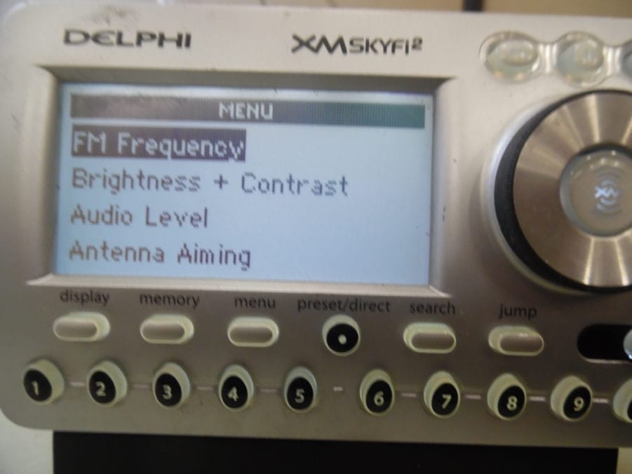 Delphi XMSKYFi2 Satellite Radio Receiver Tuner and Dock - Image 3