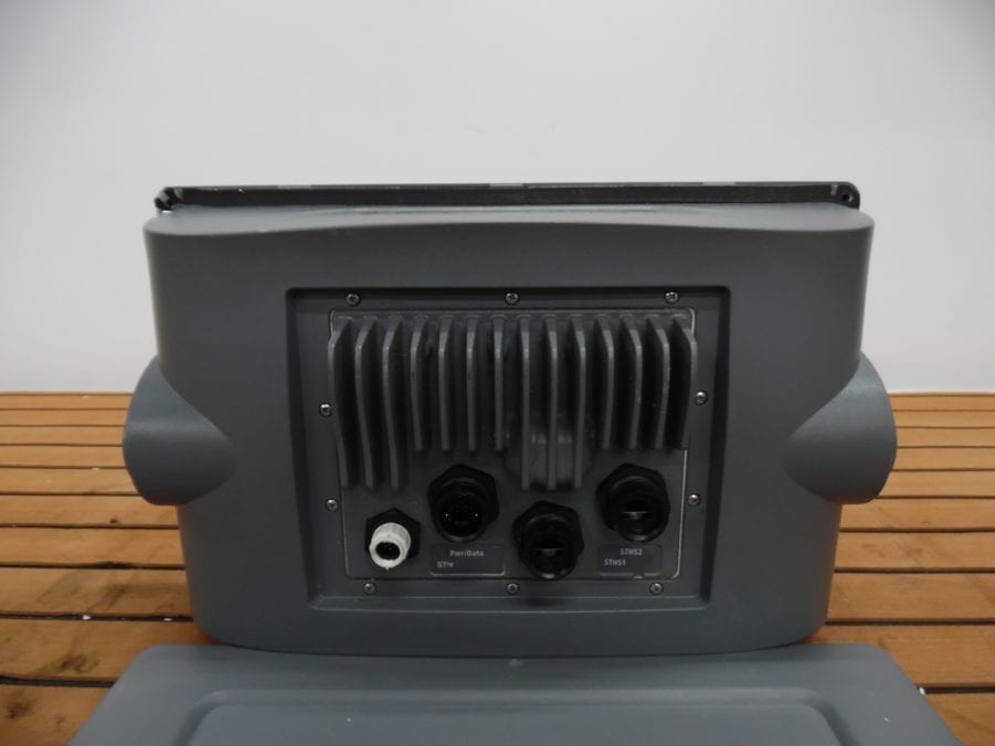 Raymarine C120W 12'' MFD Display w Internal GPS & Accessories - 90 Day Warranty - Image 12