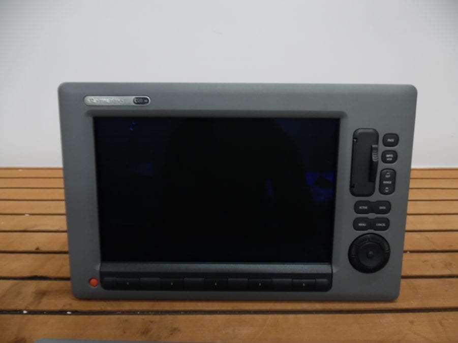 Raymarine C120W 12'' MFD Display w Internal GPS & Accessories - 90 Day Warranty - Image 9