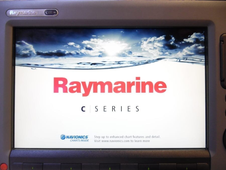 Raymarine C120W 12'' MFD Display w Internal GPS & Accessories - 90 Day Warranty - Image 2