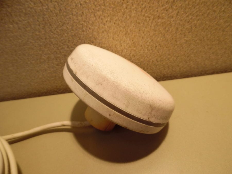 Standard Horizon Smart GPS Receiver Antenna - UX0GPL70SD1 - NMEA 0183 10-35 volt - Image 3