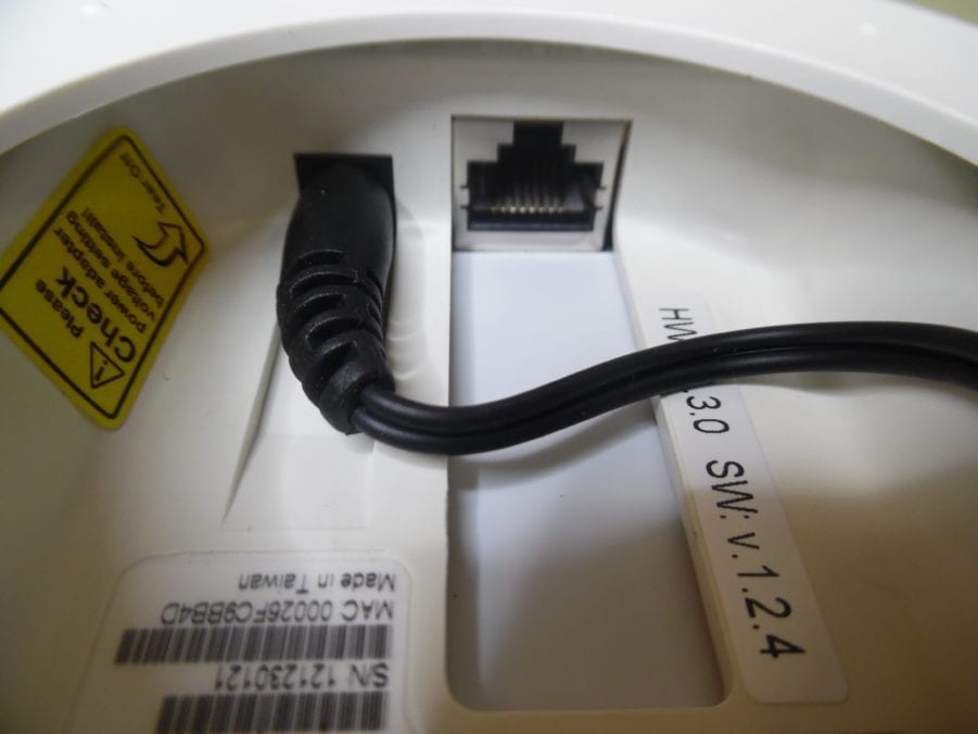 EnGenius EAP-3660 802.11b/g 54Mbps Wireless Access Point - Image 6
