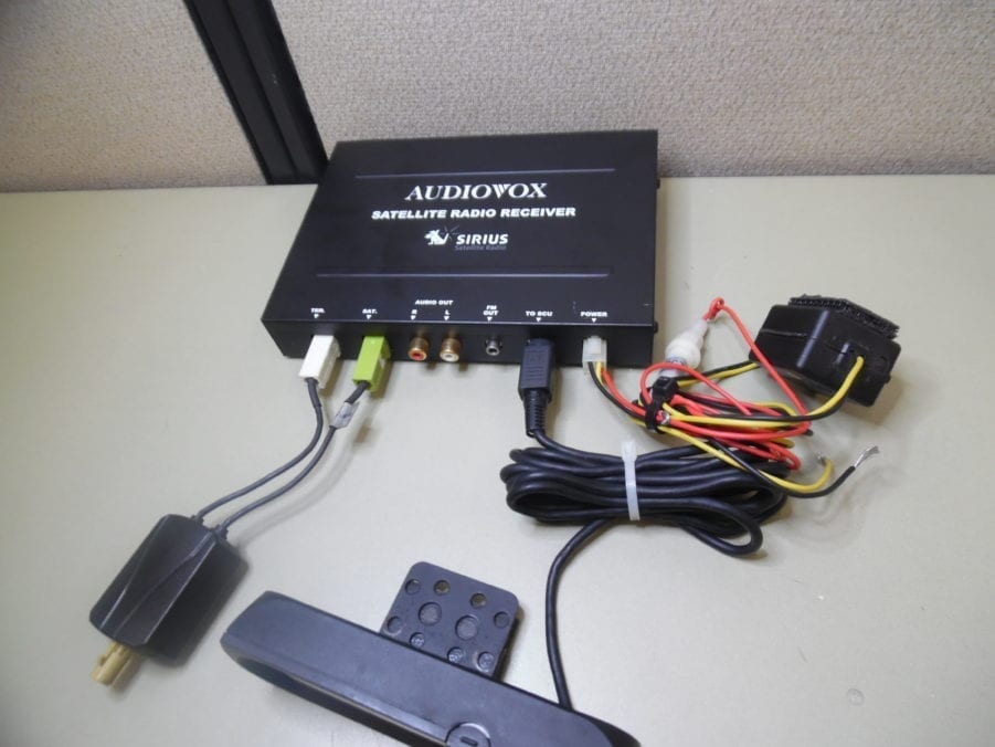 Audiovox 144D2345 144D2347 Sirius Satellite Radio Tuner Box and Remote - Image 8