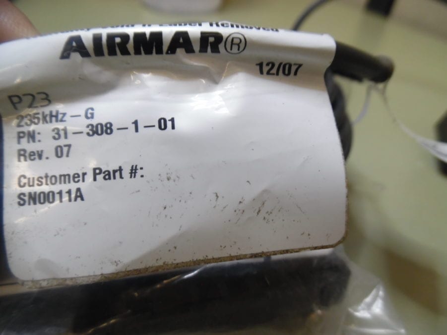 Airmar 31-308-1-01 Transom Mount Depth Transducer w/ Bracket - Image 3