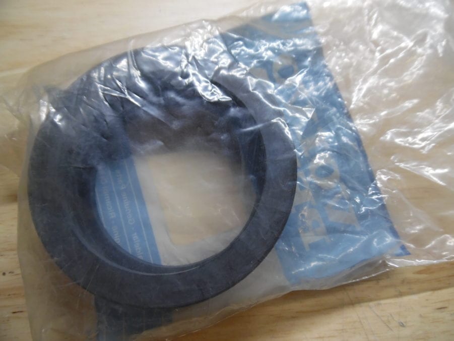 Genuine Volvo Penta 3860365 OEM RUBBER COLLAR ELEMENT - FREE US SHIPPING - Image 3