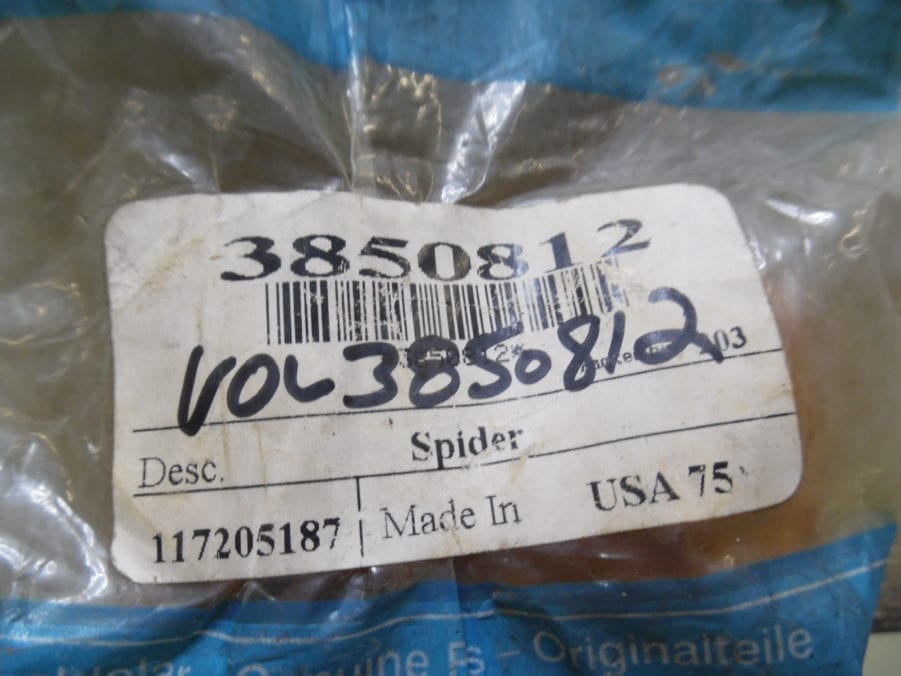 Genuine Volvo Penta 3850812 OEM U JOINT U-JOINT SPIDER - Image 2