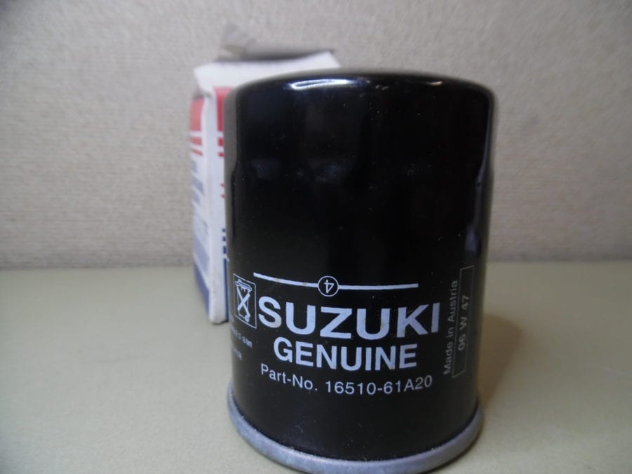 GENUINE SUZUKI 16510-61A20-MHL OEM OUTBOARD 4 STROKE OIL FILTER - Image 3