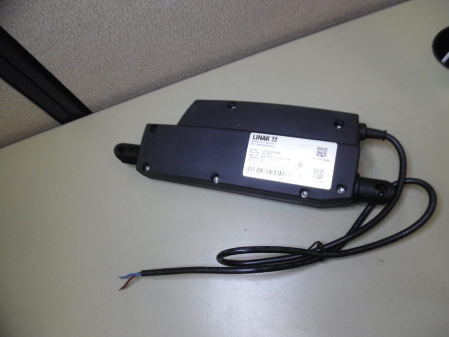LINAK 121000-21301220 Lift Actuator 12V DC - Image 2
