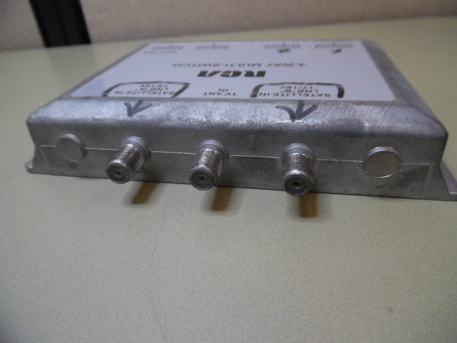 RCA D6520 DIRECTV 4-Way Multi-Switch 2 Input LNB - Image 4