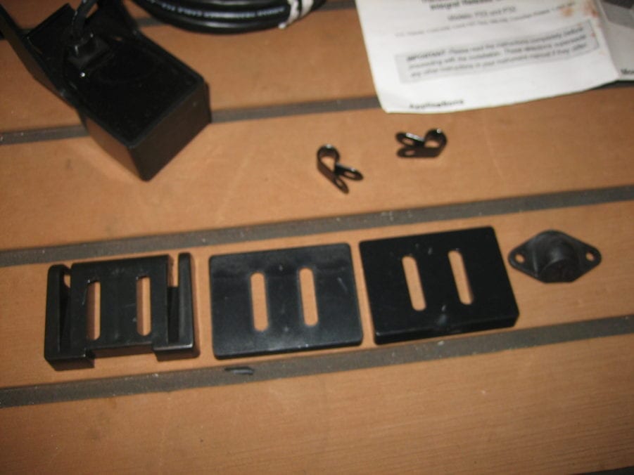Airmar P23 Transom Mount 200 Khz Transducer w/3 Pin Plug - Raymarine ST60 40 etc - Image 5