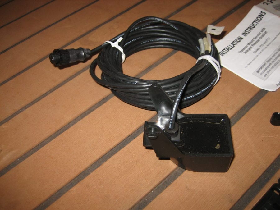 Airmar P23 Transom Mount 200 Khz Transducer w/3 Pin Plug - Raymarine ST60 40 etc - Image 3