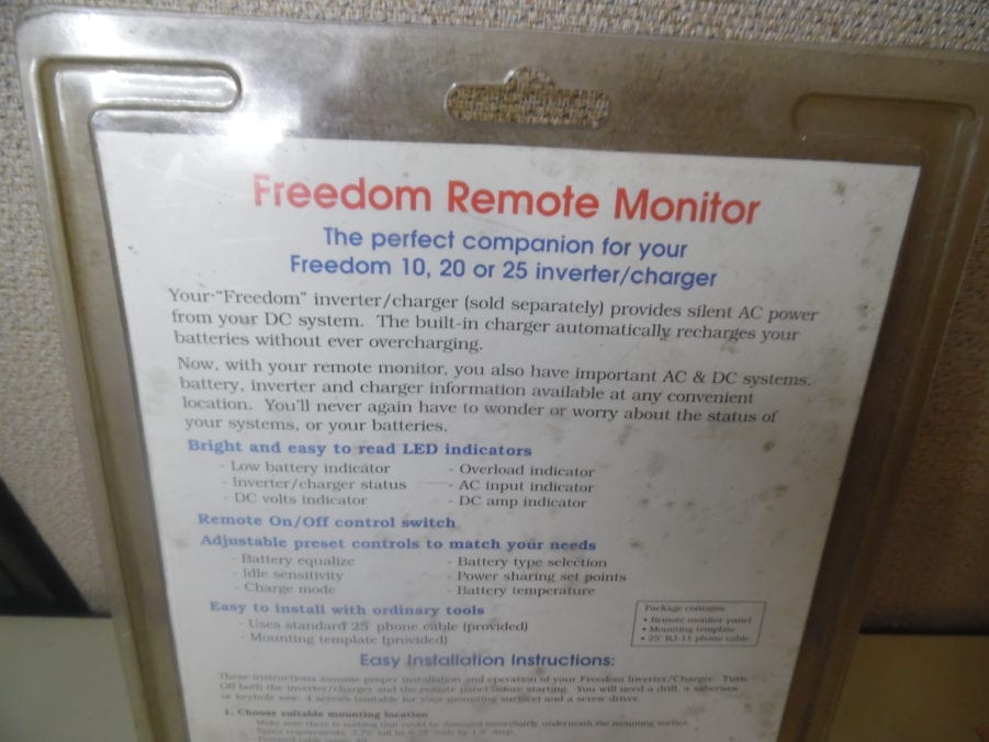 Xantrex Heart Remote Panel, Batt Status & Freedom Inverter/Charger STATUS - Image 8