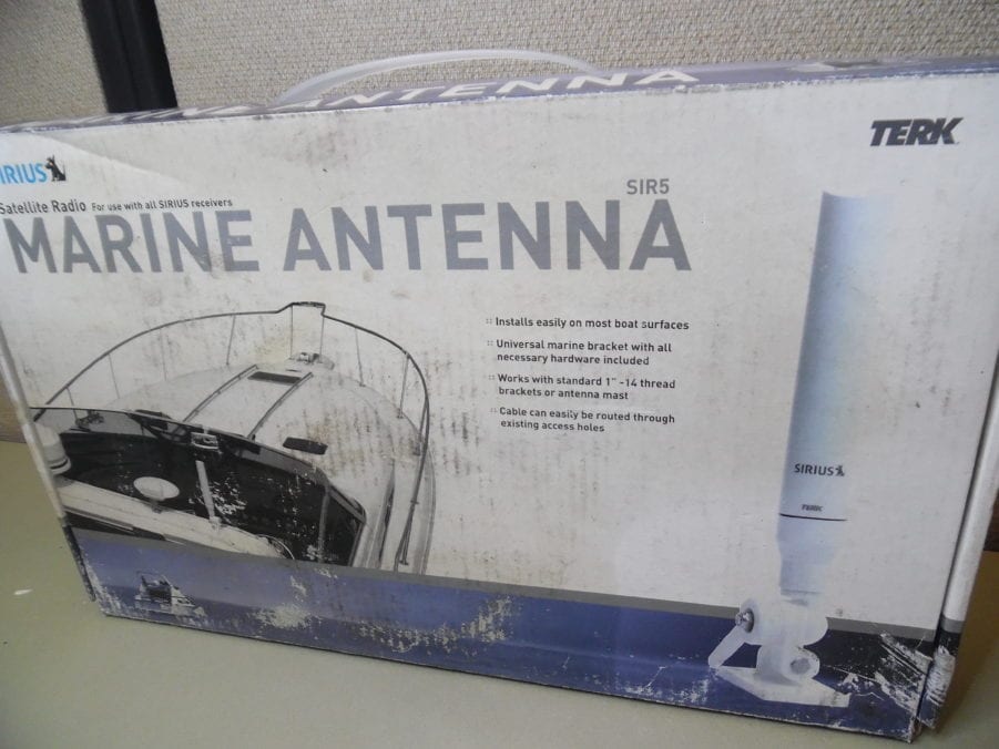 Sirius SIR5 Terk Satellite Radio Antenna w/ Mount - Image 2