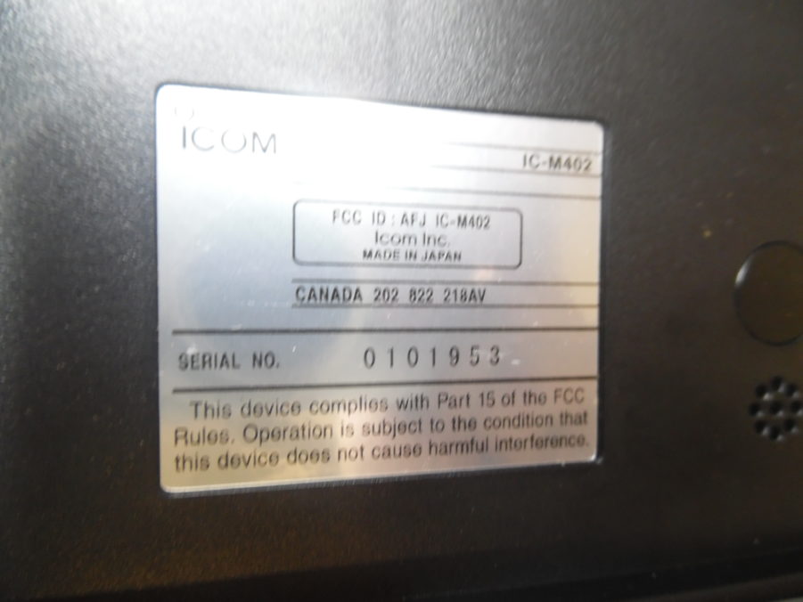 Icom IC-M402 Marine VHF Radio Transceiver w/ Microphone and Power Cable - Image 7