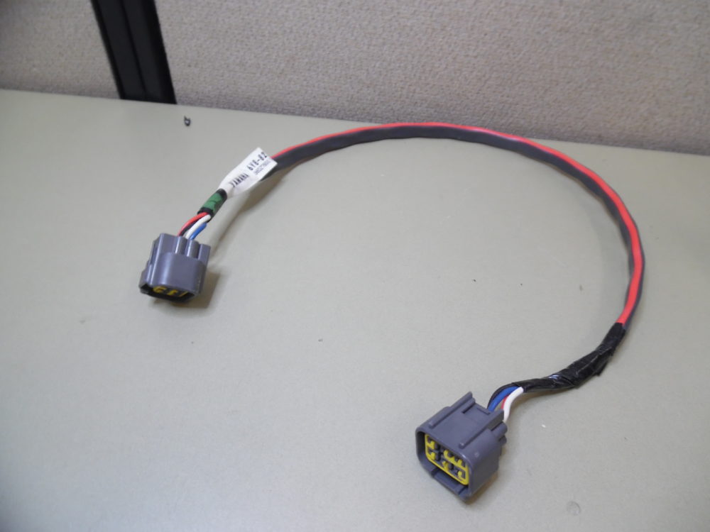 OEM YAMAHA 6Y8-82521-11 Command Link Pigtail BUS LEAD 2 FT. - Max