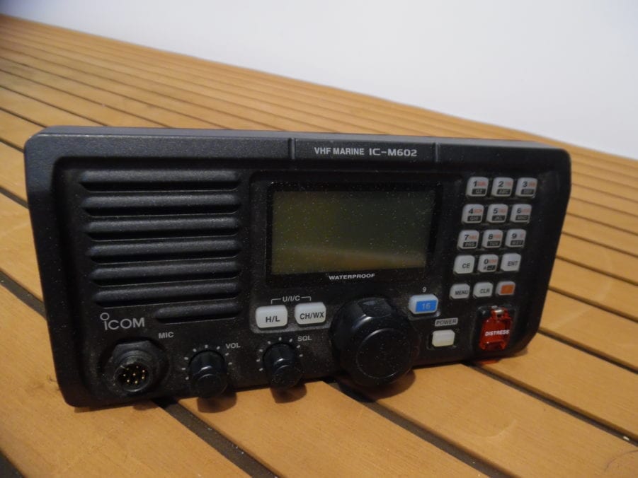 Icom IC-M602 Marine VHF Radio Transceiver - Tested - 90 Day Warranty - Image 3