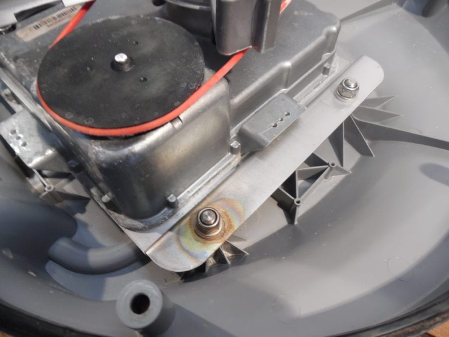 Simrad/Lowrance/Navico 4G Radar Dome For PARTS OR REPAIR AS IS NO Returns - Image 6