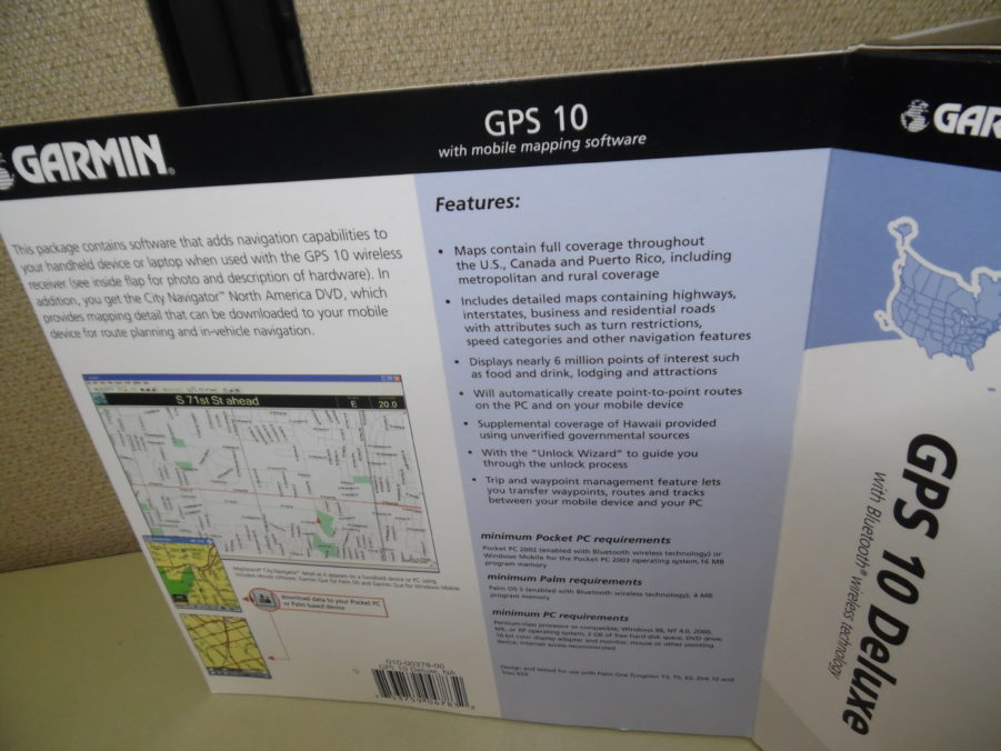Garmin 010-00378-00 GPS 10 Deluxe Navigation w/ Bluetooth - FREE US SHIP - Image 3