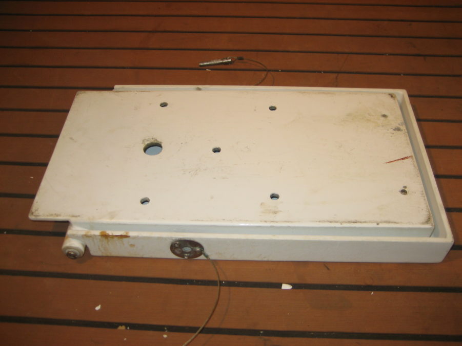 Heavy Duty Aluminum Fold Down Radar Mount for Low Clearance Bridge Trailer, Etc - Image 9