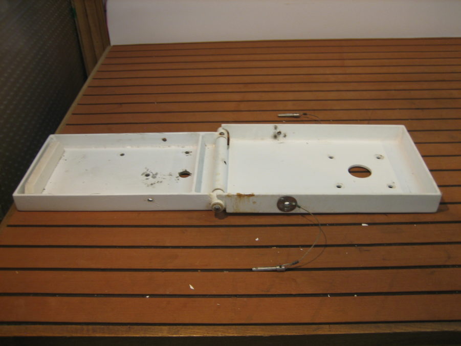 Heavy Duty Aluminum Fold Down Radar Mount for Low Clearance Bridge Trailer, Etc - Image 6