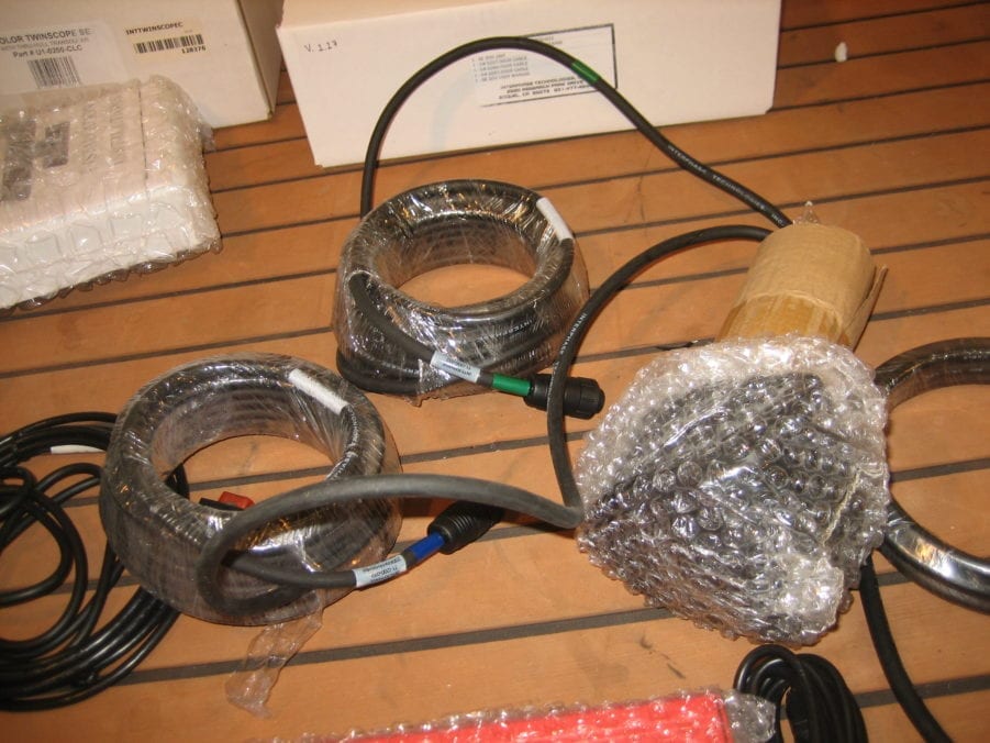 Interphase NEW U1-0200-CLC Color Twinscope Scanning Sonar System w/Thru-Hull - Image 4