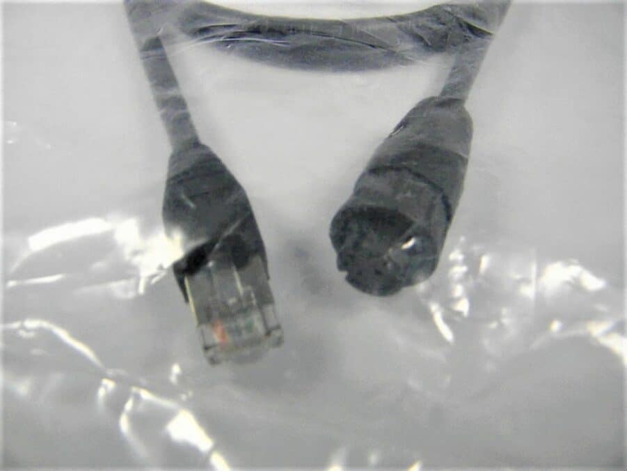 Raymarine RayNet(F) to RJ45(M) 1M cable - A62360 - New in Bag - Image 3