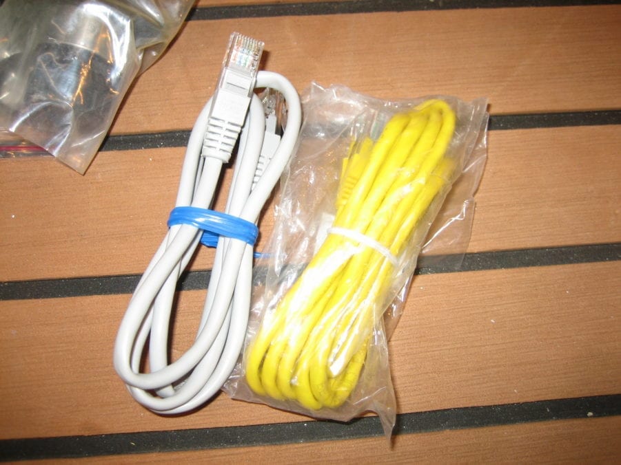 Garmin 0101198100 NEW OLD STOCK Marine Wifi Adapter Kit 110VAC Max Marine Electronics