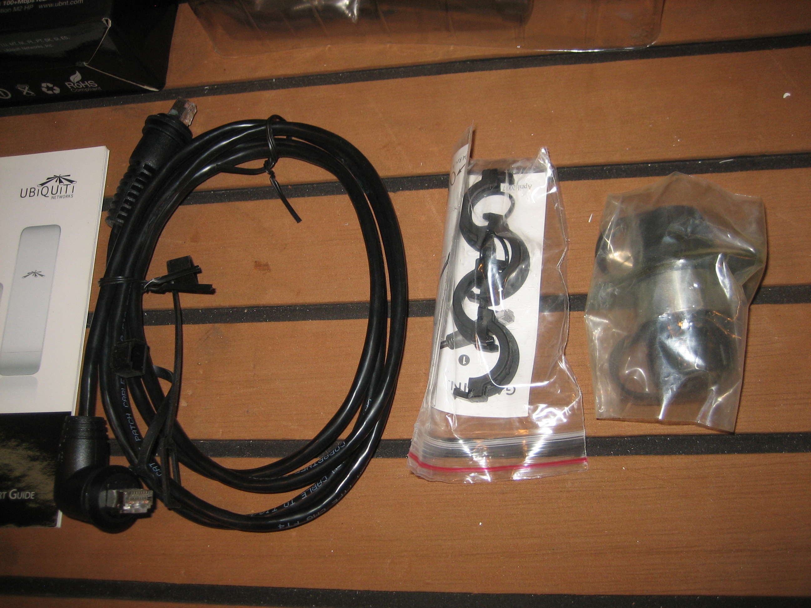 Garmin 0101198100 NEW OLD STOCK Marine Wifi Adapter Kit 110VAC Max Marine Electronics